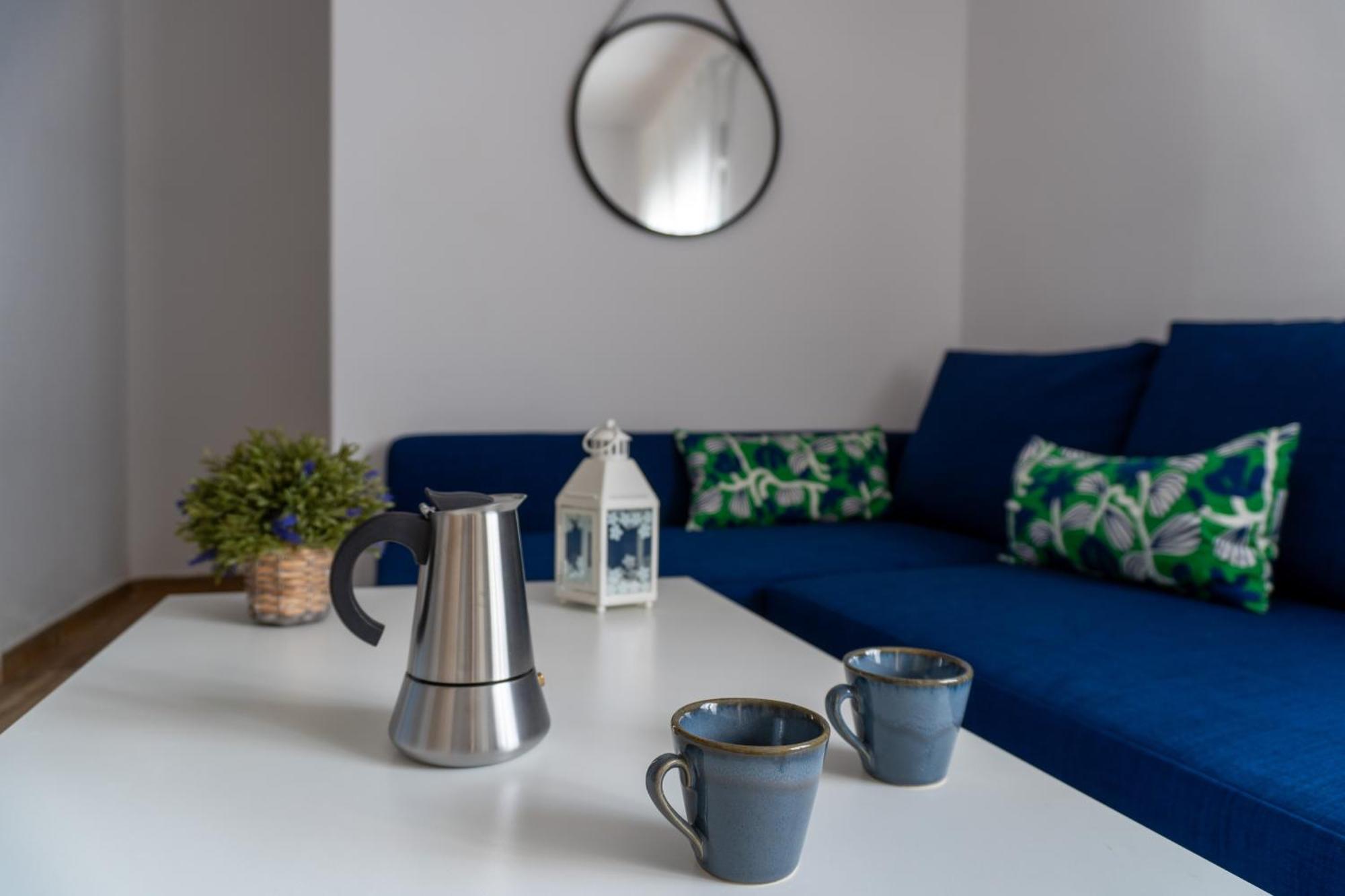 Estudio Completo A Estrenar En Triana